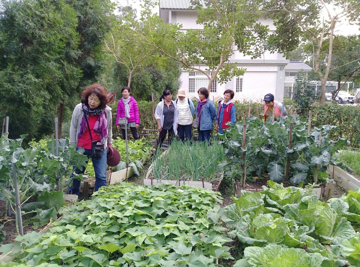 Fanny Manor B&B Emei Esterno foto
